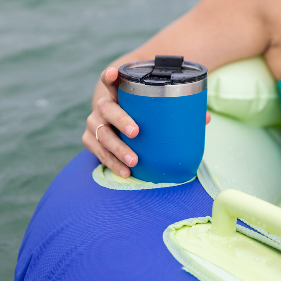 72 QT Ultra-Light Wheeled Cooler